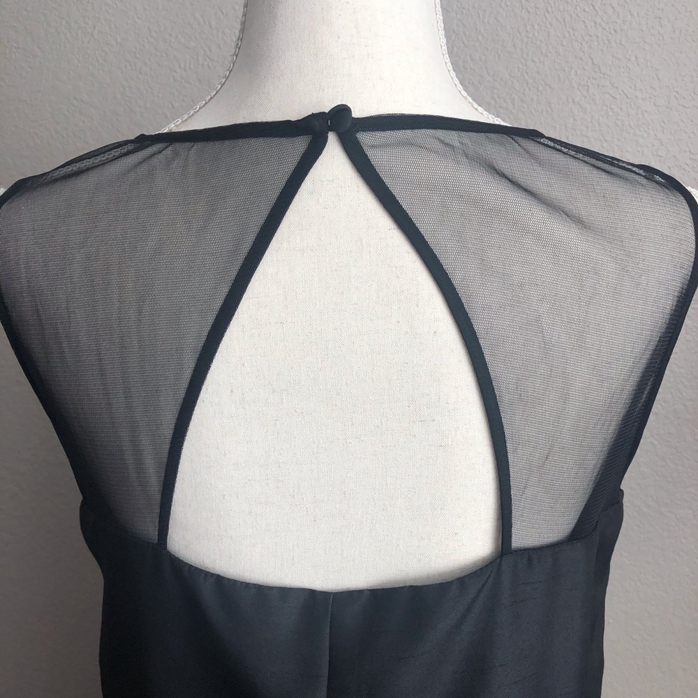 LBD with POCKETS!!!! - Picture 3 of 6
